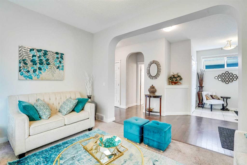 Picture for 272 Skyview Shores Manor NE