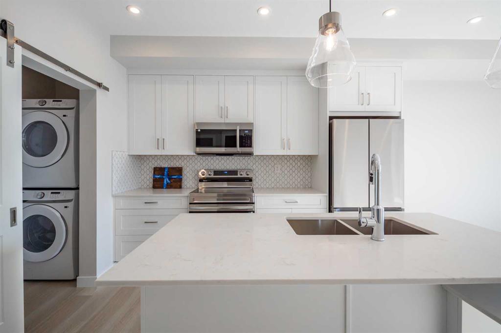 Picture for 7202, 1802 Mahogany Boulevard SE