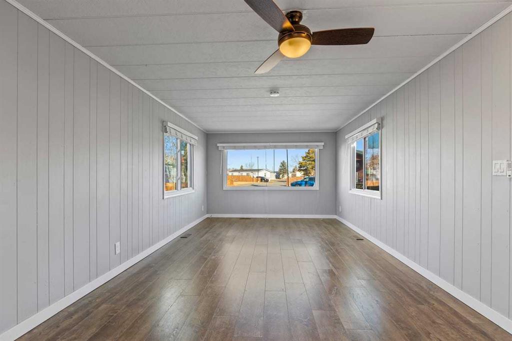 Picture for 113 Sunset Way NE