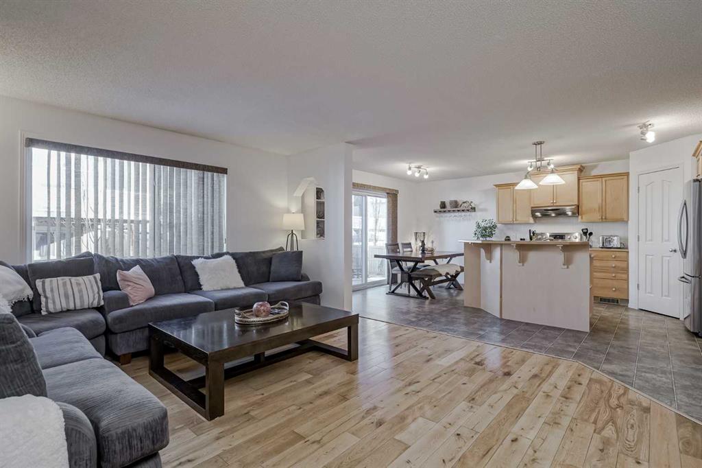 Picture for 212 Cove Court 