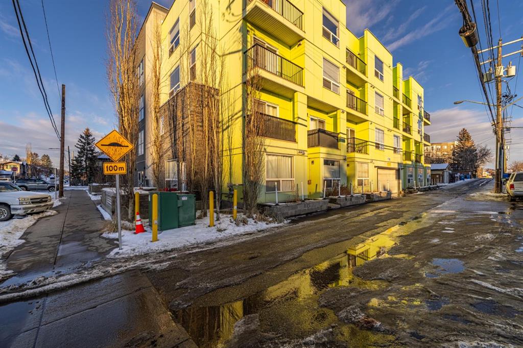 Picture for 112, 1740 9 Street NW