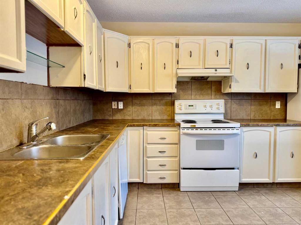 Picture for 439 Ranchview Court NW