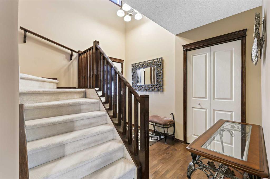 Picture for 1976 New Brighton Drive SE