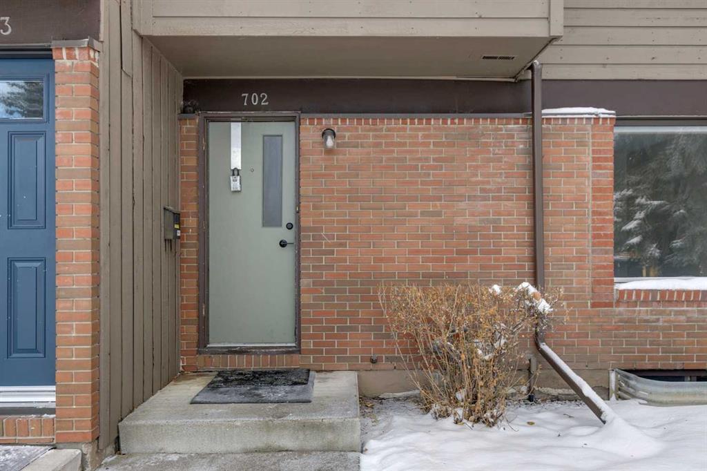 Picture for 702, 9803 24 Street SW