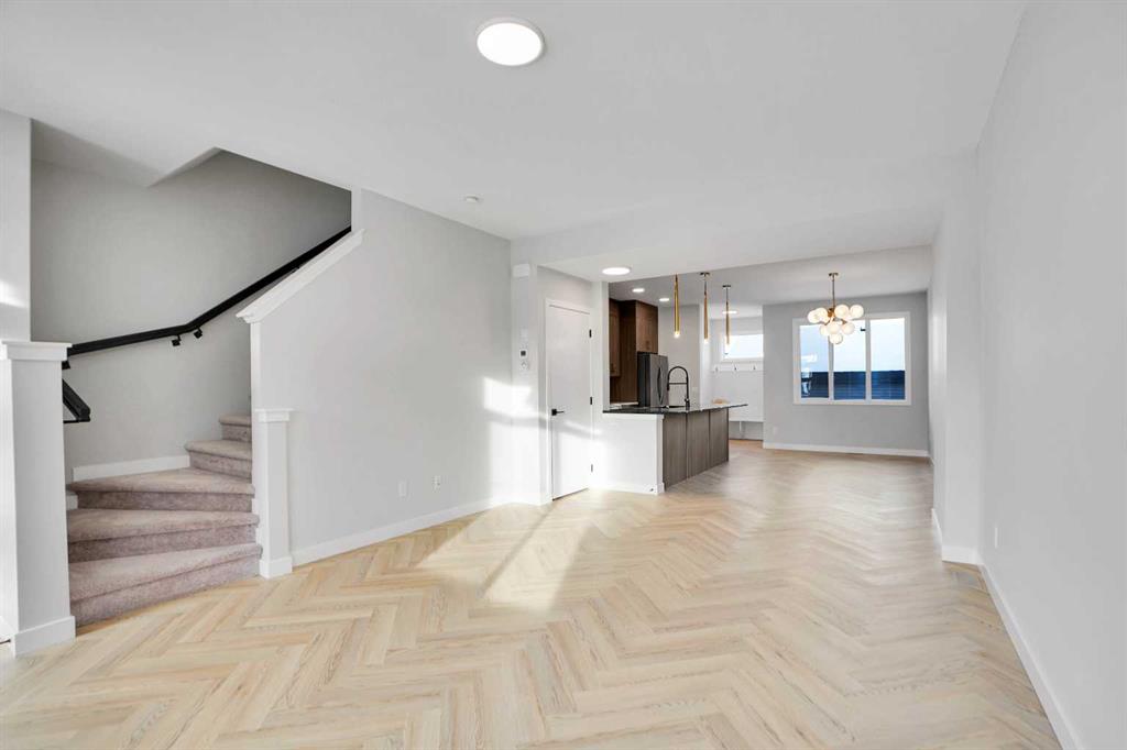 Picture for 144 Cobblestone Gate SW