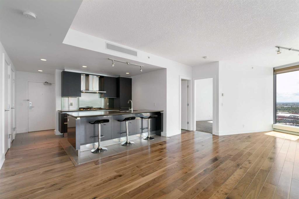 Picture for 2305, 433 11 Avenue SE