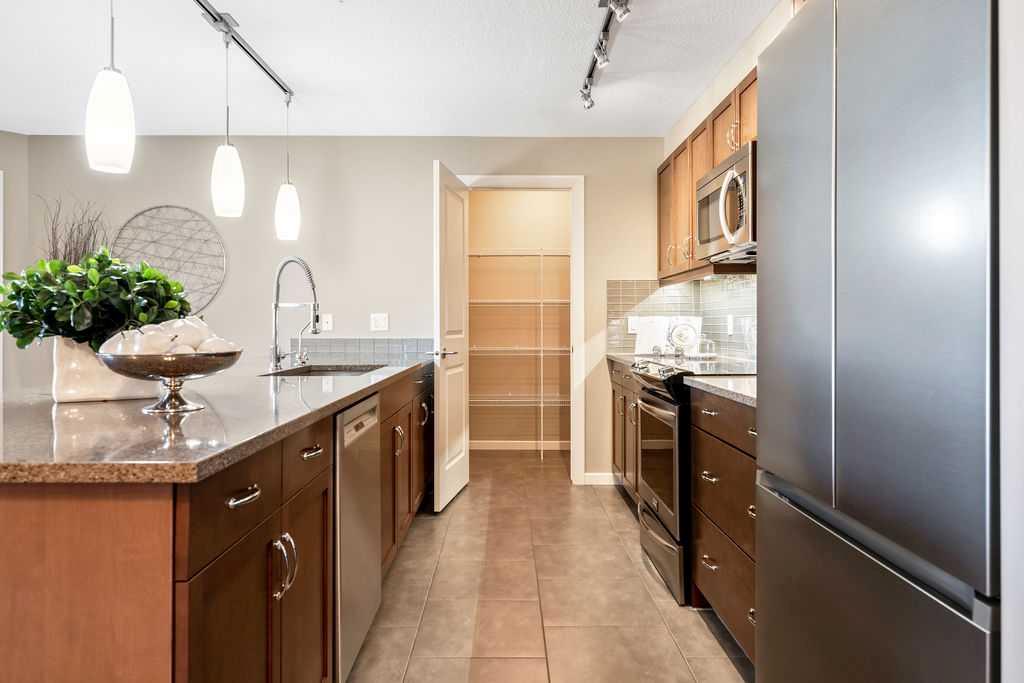 Picture for 308, 103 Valley Ridge Manor NW