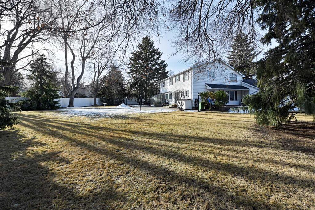 Picture for 1111 Beverley Boulevard SW