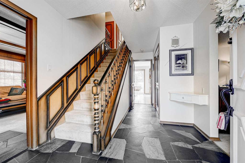 Picture for 1111 Beverley Boulevard SW