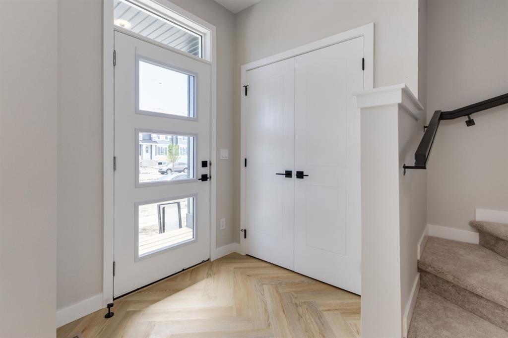 Picture for 299 Sora Boulevard SE