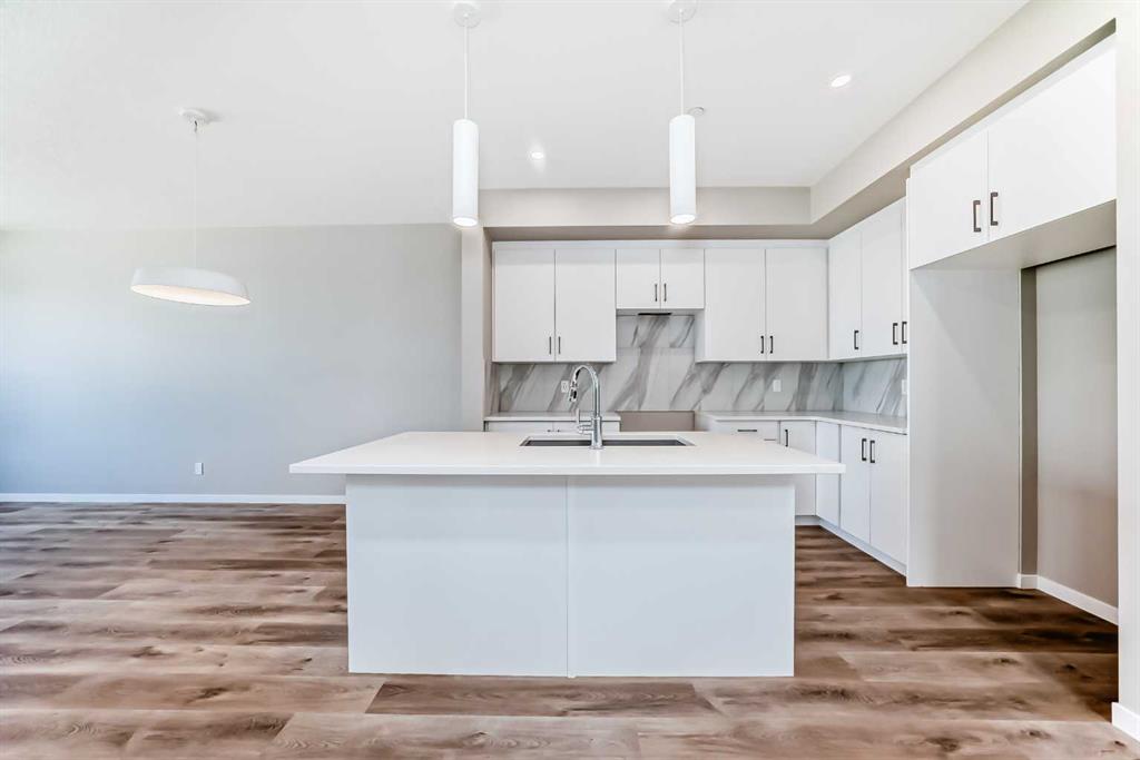 Picture for 413 Hotchkiss Drive SE