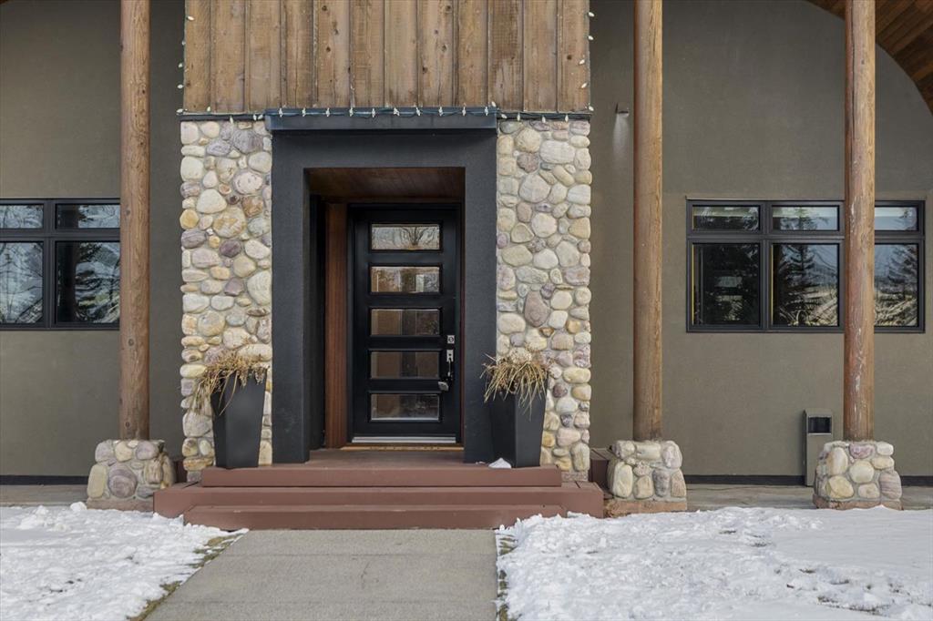 Picture for 19 Bearspaw Summit Rise 