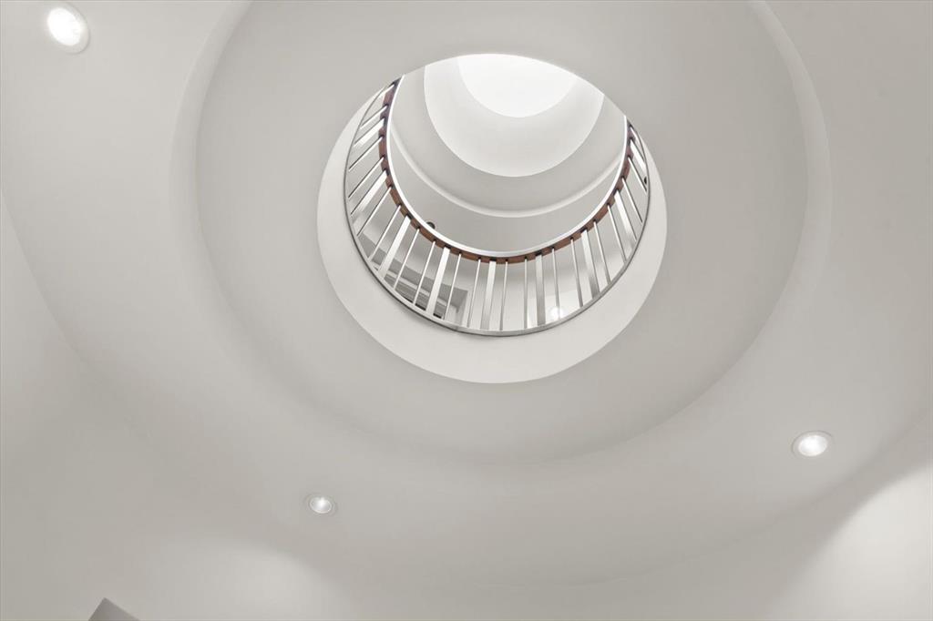 Picture for 19 Bearspaw Summit Rise 