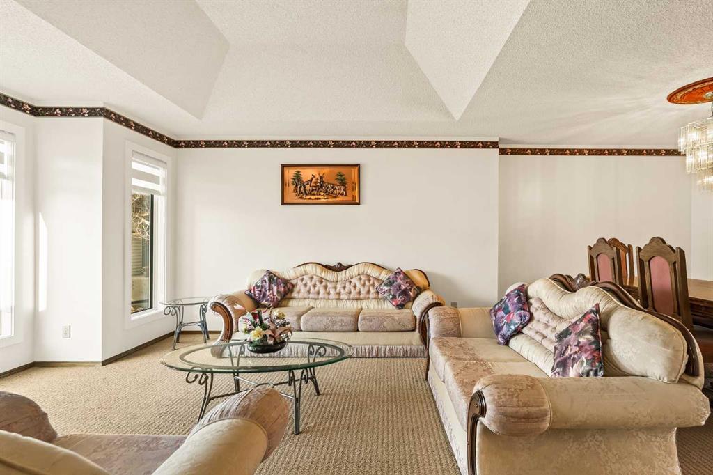 Picture for 224 Eldorado Place NE