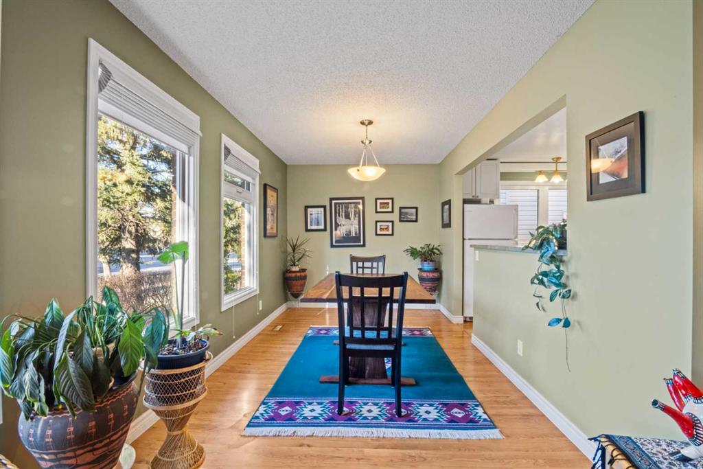 Picture for 276 Macewan Glen Drive NW