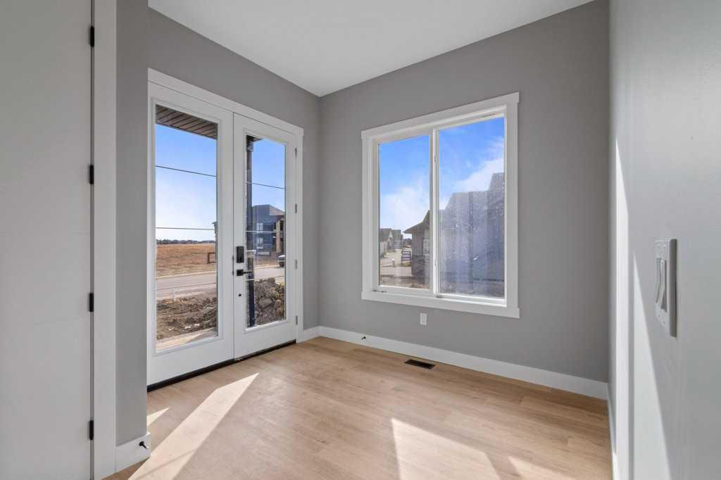 Picture for 282 Muirfield Crescent 