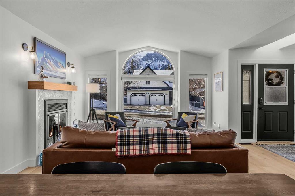 Picture for 157 Cougar Point Road 