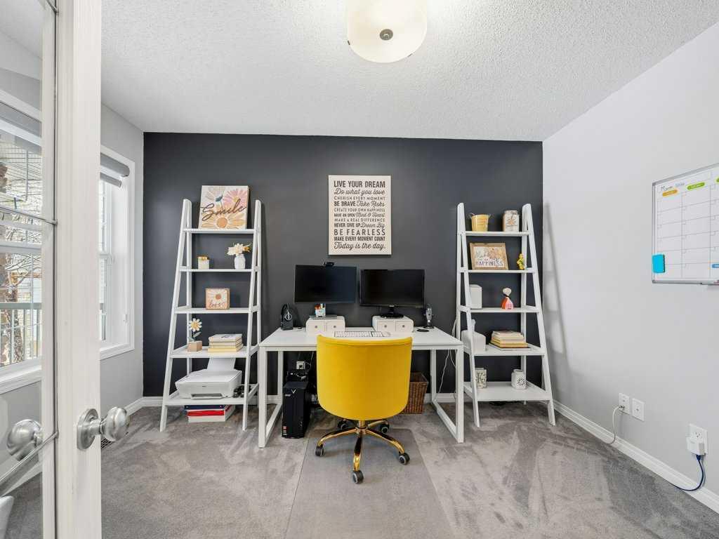 Picture for 115 Canals Circle SW