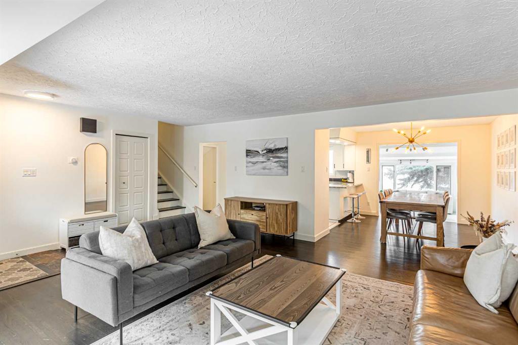 Picture for 2536 chicoutimi Drive NW