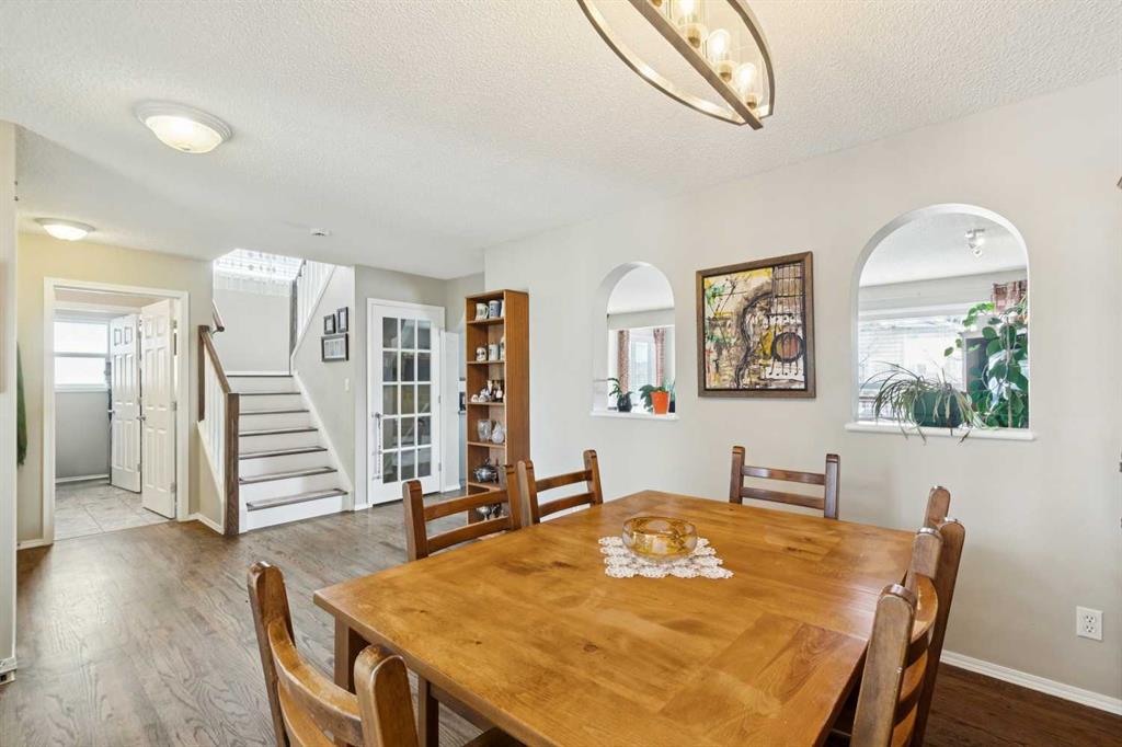 Picture for 79 Sheep River Crescent 