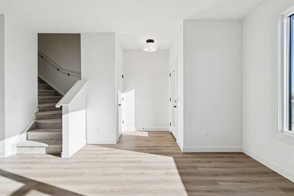 Picture for 302 Belvedere Avenue SE