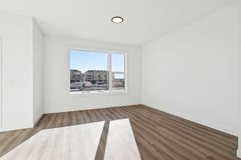 Picture for 302 Belvedere Avenue SE