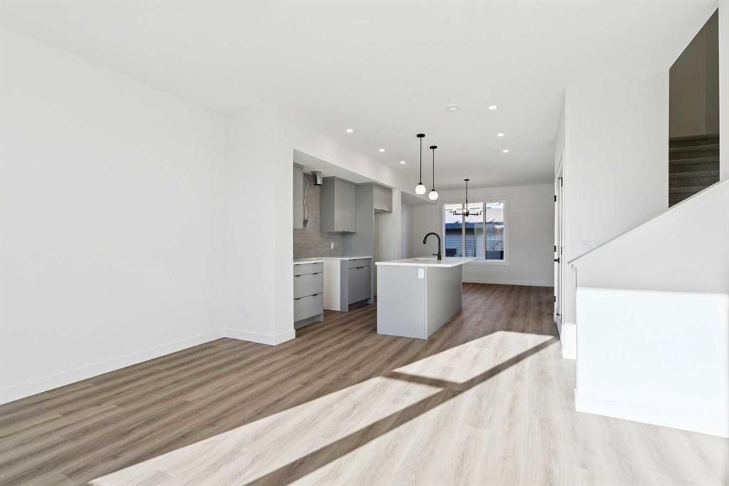 Picture for 302 Belvedere Avenue SE