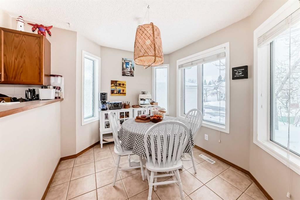 Picture for 60 Scenic Gardens NW