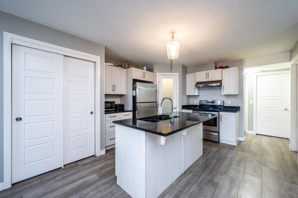 Picture for 4103, 2781 Chinook Winds Drive SW