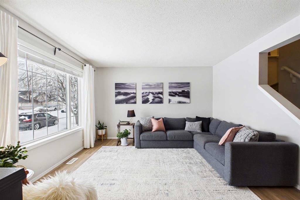 Picture for 6 Green Meadow Crescent 