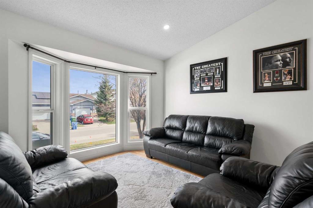 Picture for 107 Cedargrove Way SW
