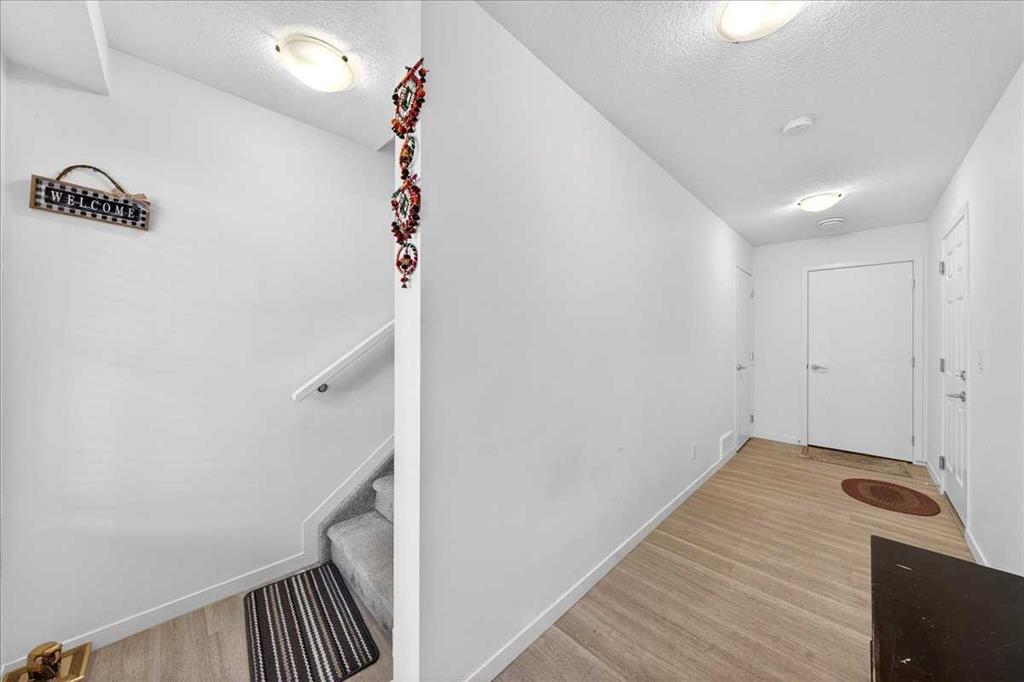 Picture for 663 South Point Heath SW