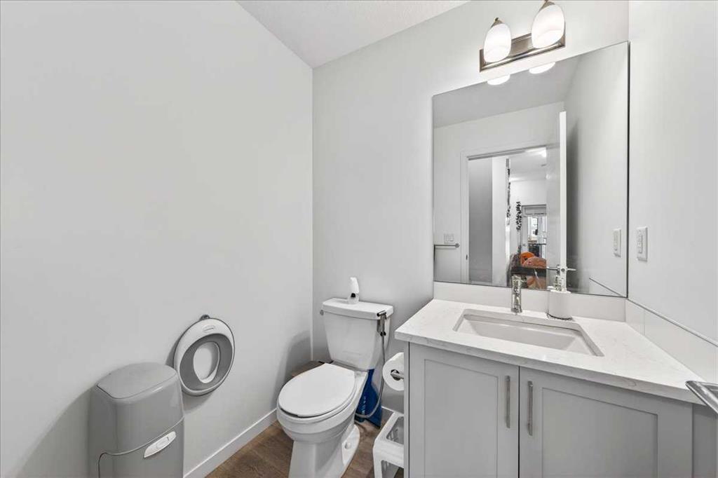 Picture for 663 South Point Heath SW