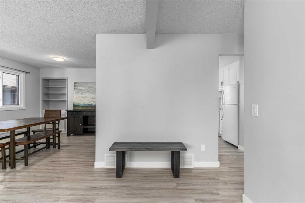 Picture for 36 Bearberry Crescent NW