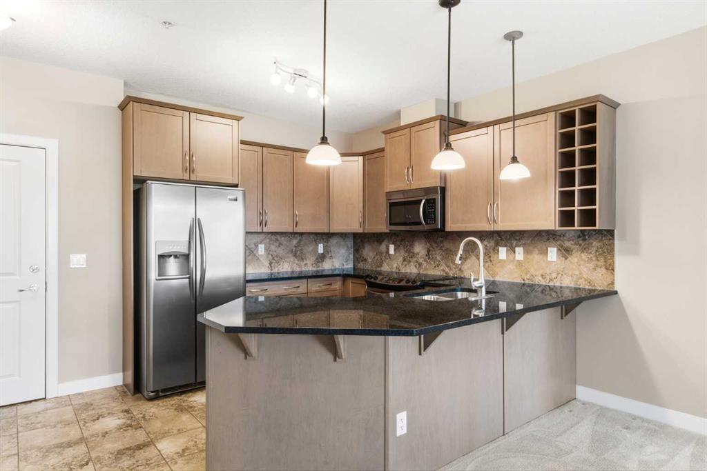 Picture for 228, 35 Aspenmont Heights SW
