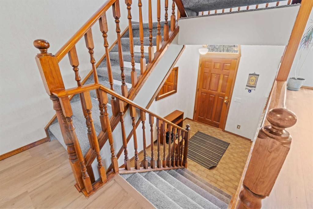 Picture for 28 Ranchridge Way NW