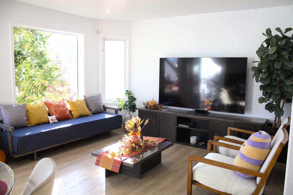 Picture for 262 Covewood Park NE