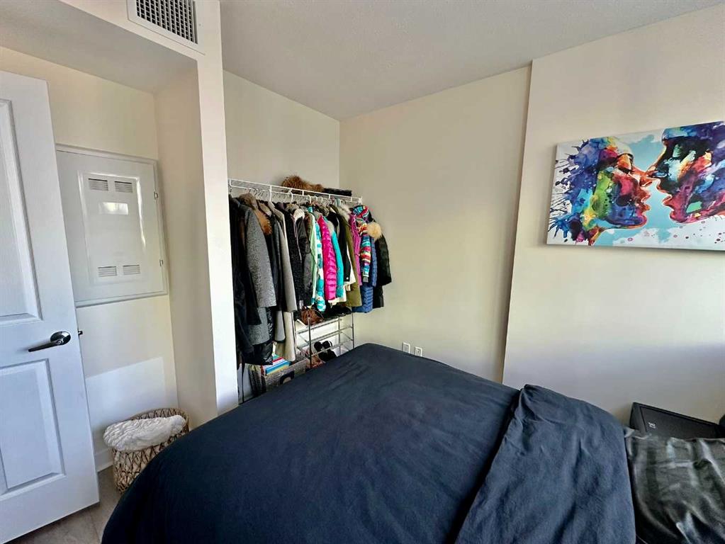 Picture for 1108, 10 Brentwood Common  NW