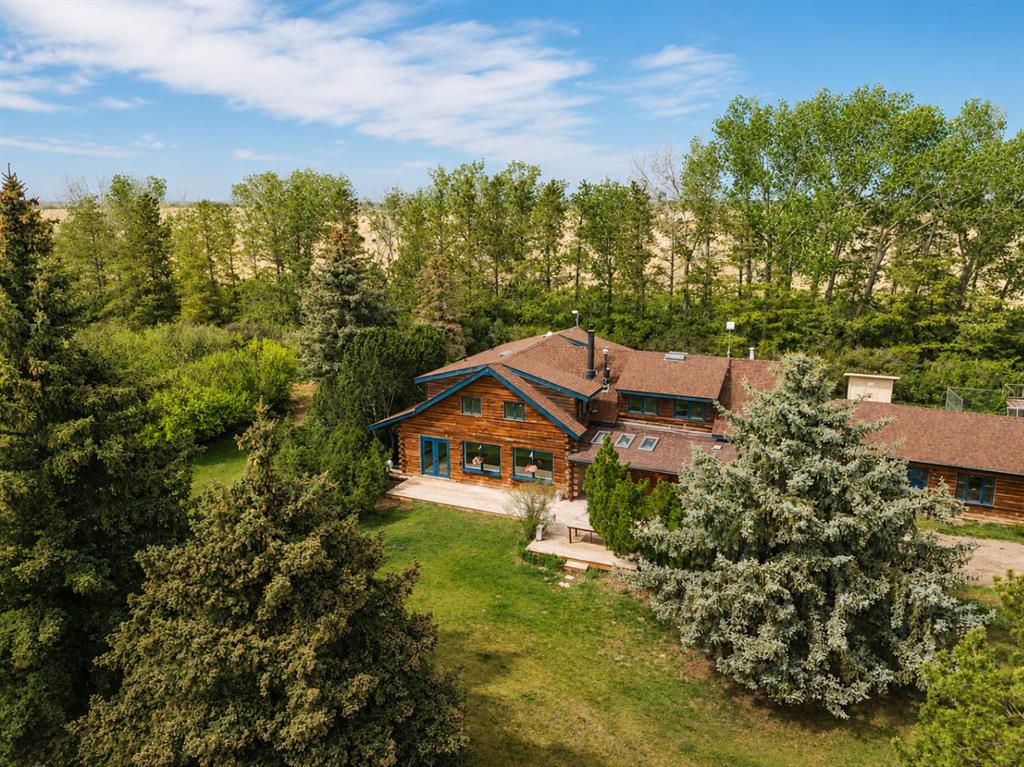 Picture for 261074 Township Road 262  
