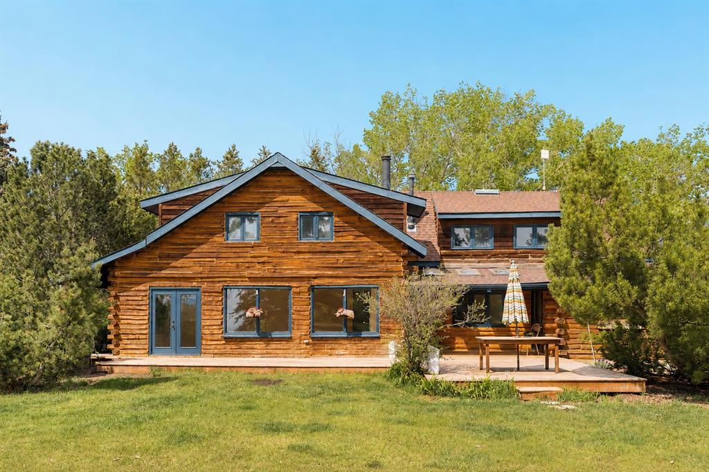 Picture for 261074 Township Road 262  