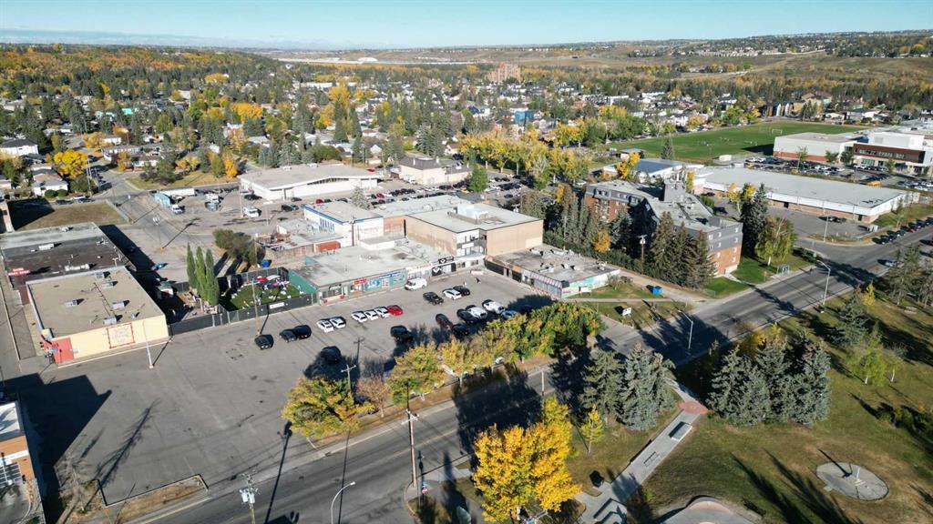 Picture for 320B, 68, 7930 Bowness Road NW