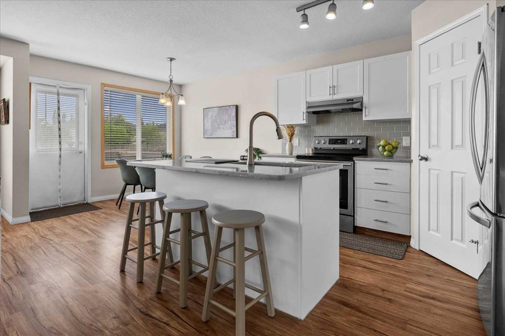 Picture for 16006 Everstone Road SW