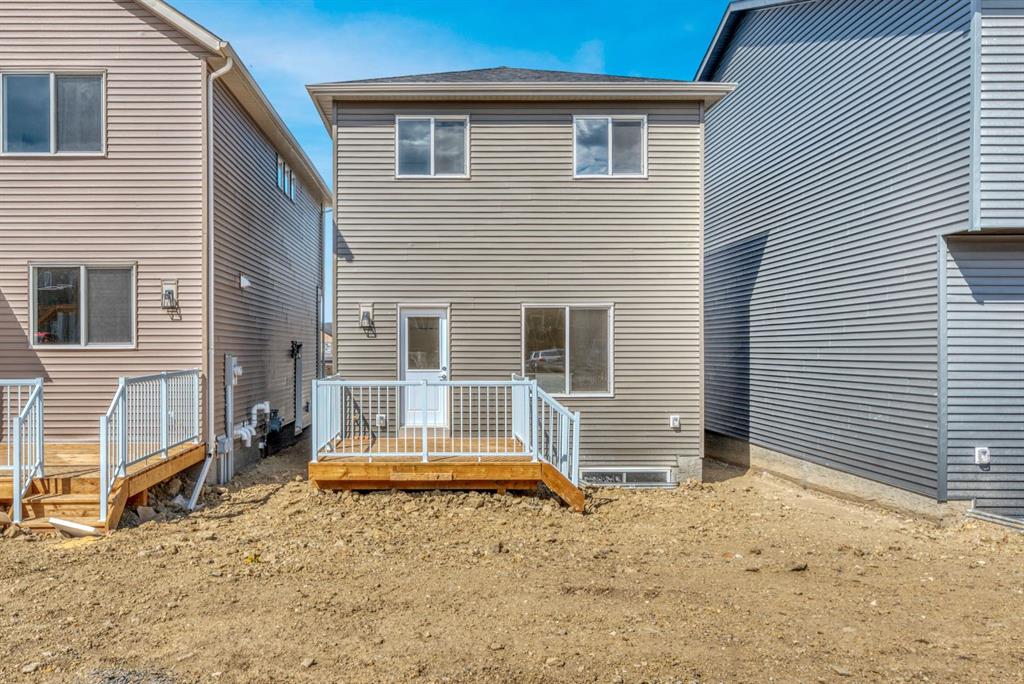Picture for 296 Marmot Grove NW