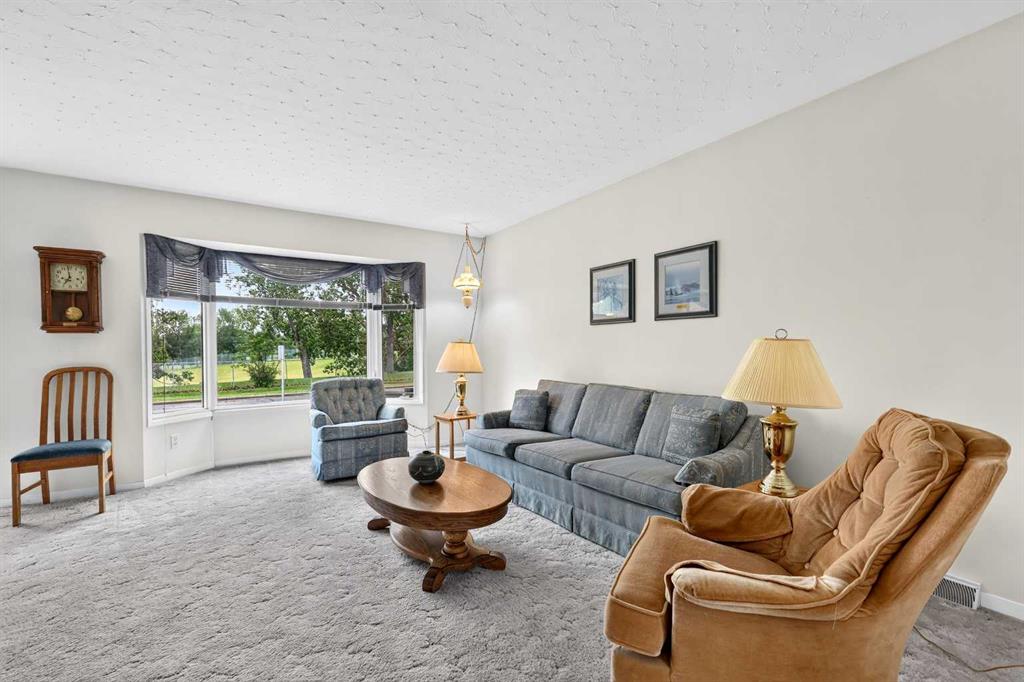 Picture for 3227 Collingwood Drive NW