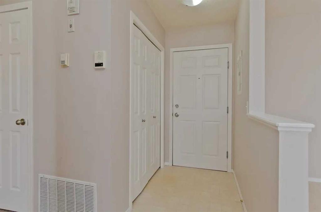 Picture for 17, 170 N Railway Street 