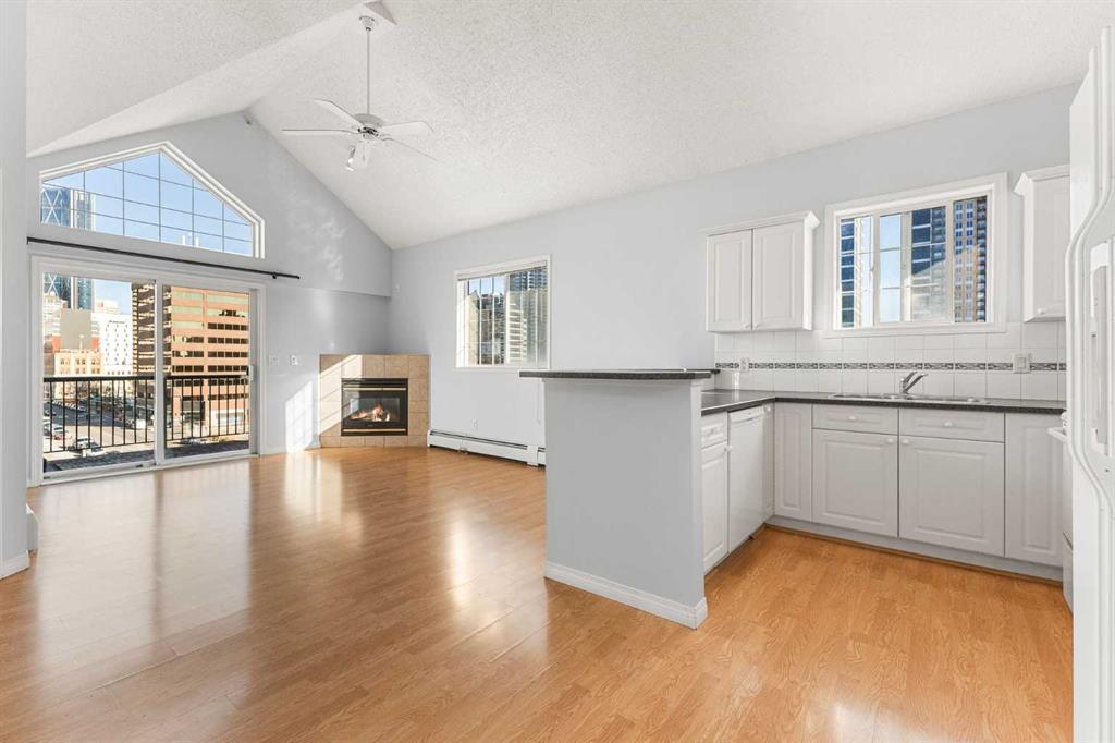 Picture for 518, 126 14 Avenue SW