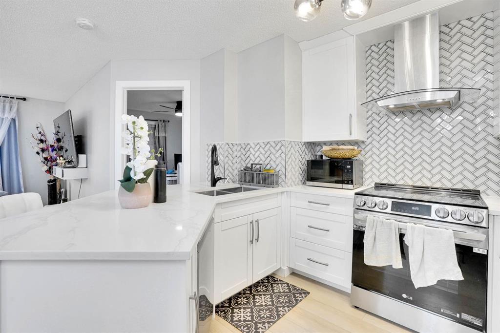 Picture for 1111, 2280 68 Street NE