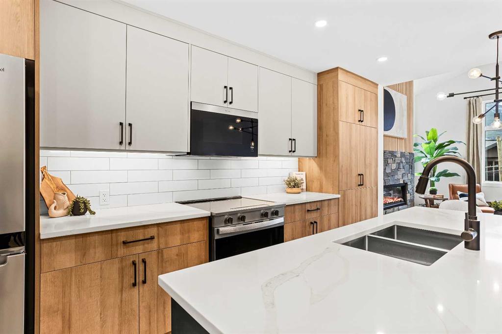 Picture for 105, 1413 Mountain Avenue 