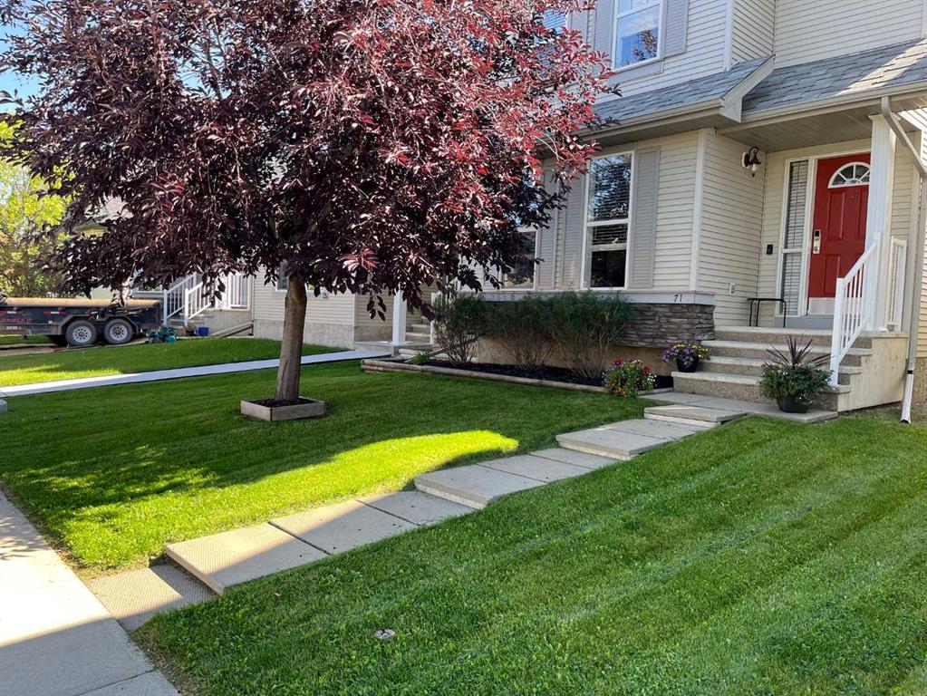 Picture for 71 Cranberry Place SE