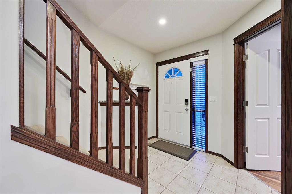 Picture for 71 Cranberry Place SE